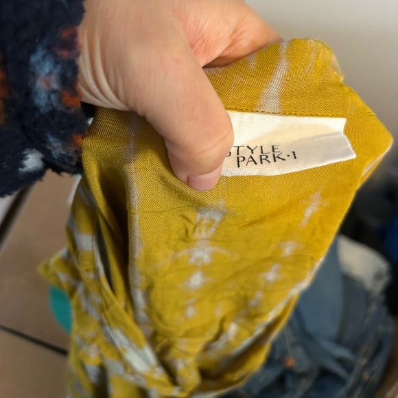 Stylepark1 Bali Yellow Tie Dye Long Sleeve Swim Cover Shirt Dress - Picture 3 of 5